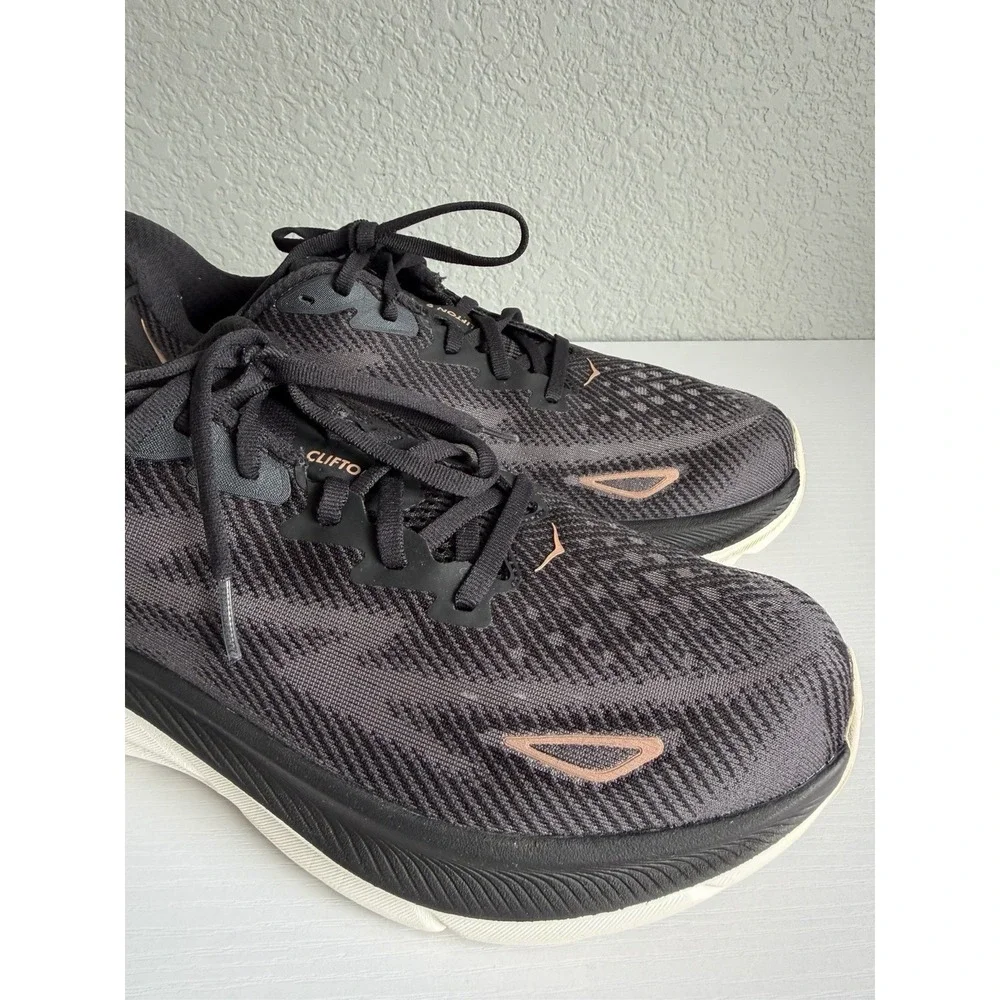 HOKA Clifton 9 Wide Women's 9.5D Black Rose Gold Running Shoes 1132211